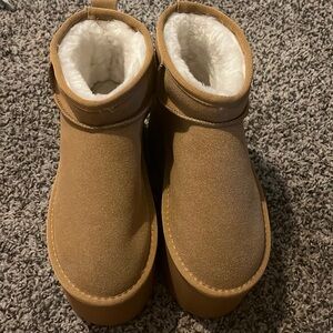 Comfy platform ankle boots